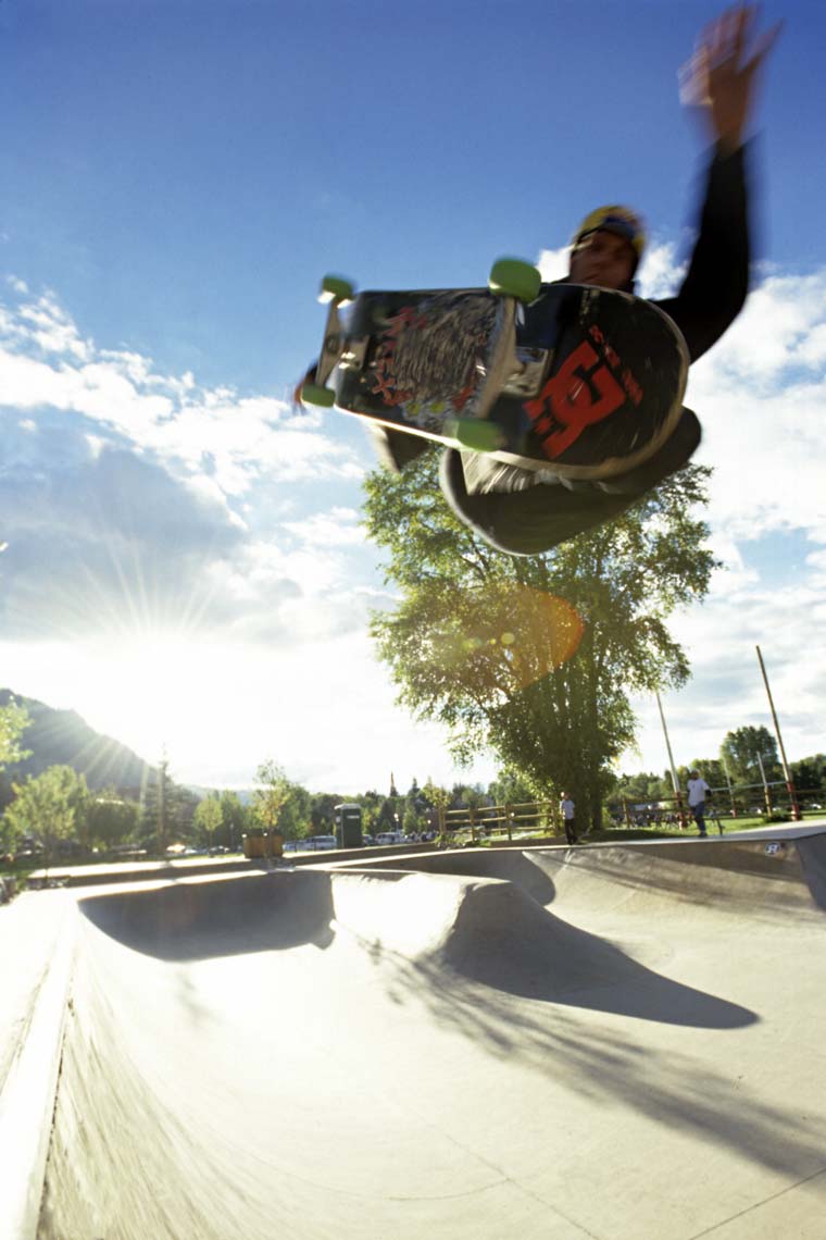 Tomas Zuccareno Photography | Skateboarding in Aspe, Colorado